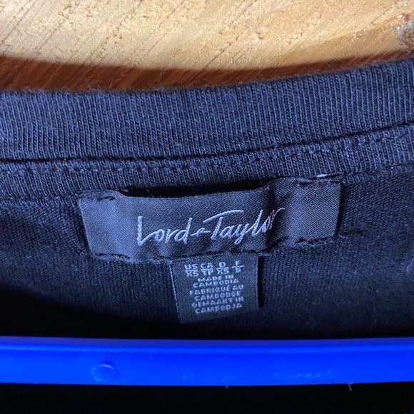 Lord & Taylor Top size small - Picture 3 of 5